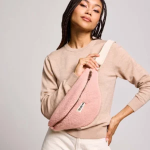 Large fanny pack Hindbag Sasha σε powder pink teddy